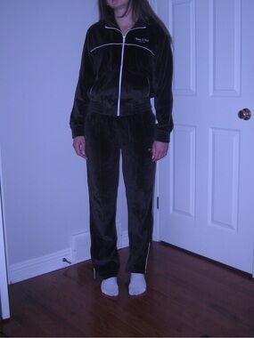 Sporty & Rich Brown Velour Track Joggers